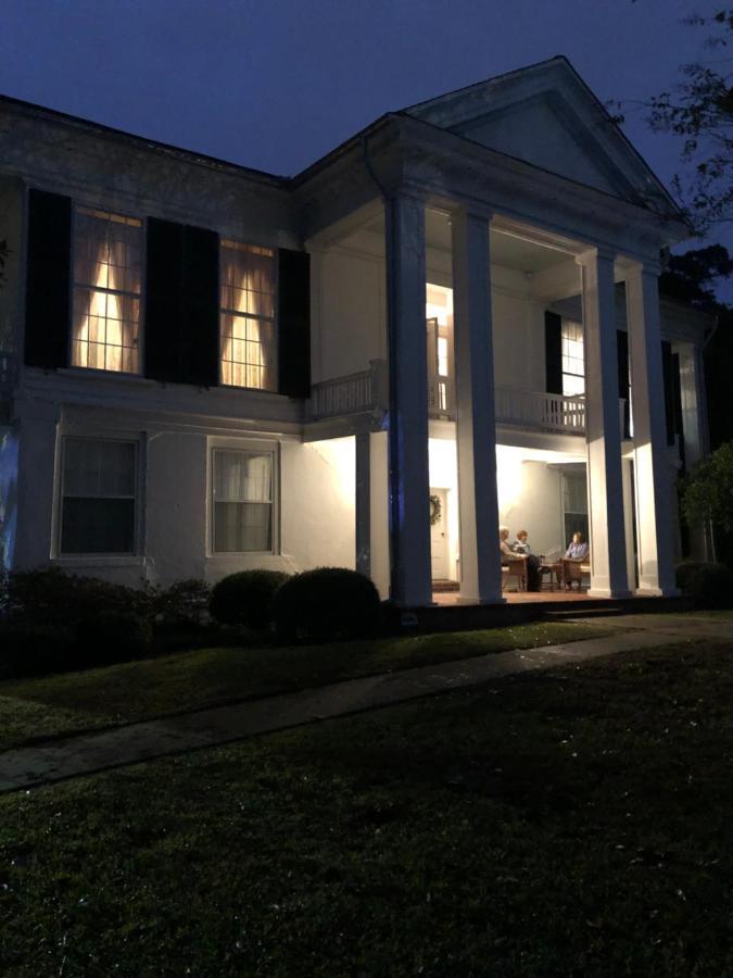 The Montgomery Bed & Breakfast Starkville